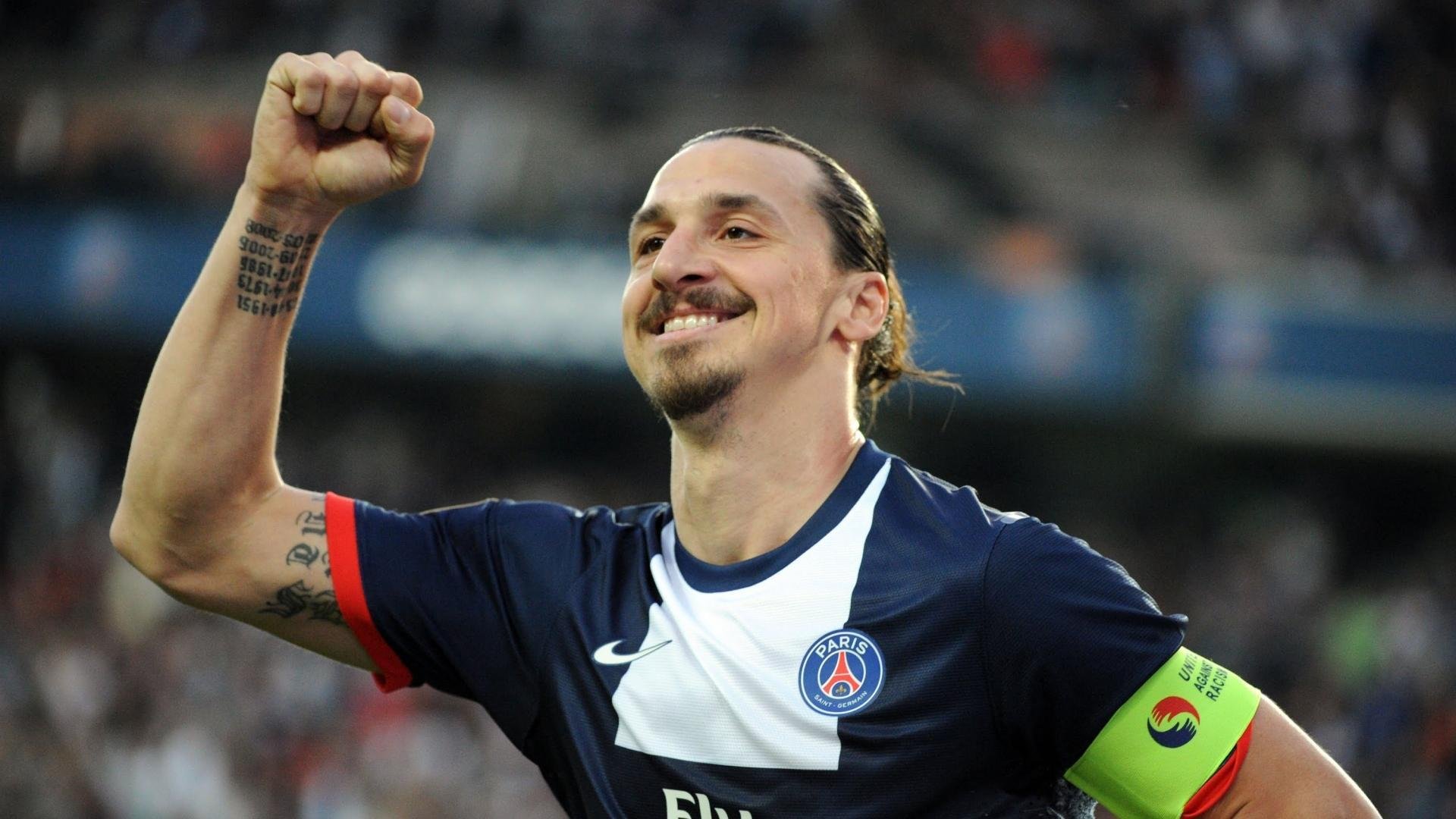 世界杯2026-萨卡一锤定音，AC米兰强势攻克那不勒斯，圣西罗见证关键先生诞生