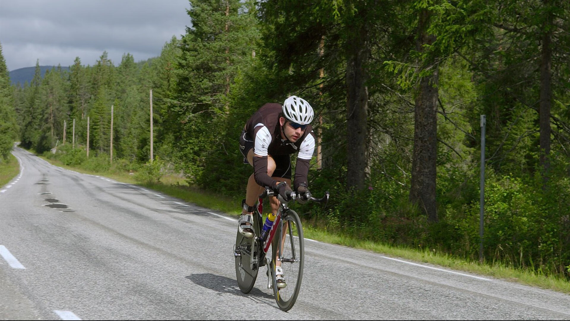 当非洲鼓点击碎南美探戈,足球世界正在重写秩序